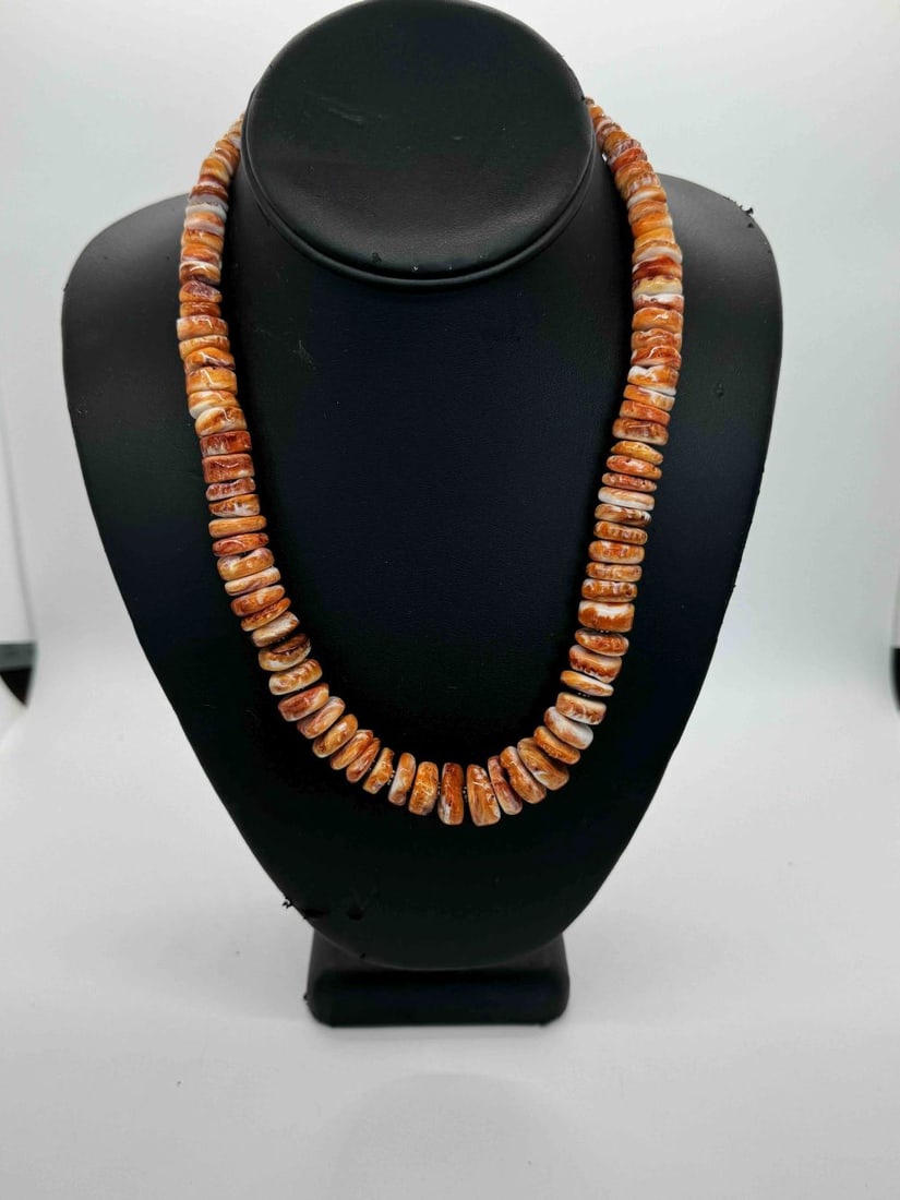 Navajo Orange Spiny Oyster Graduated Necklace (1 of 4)