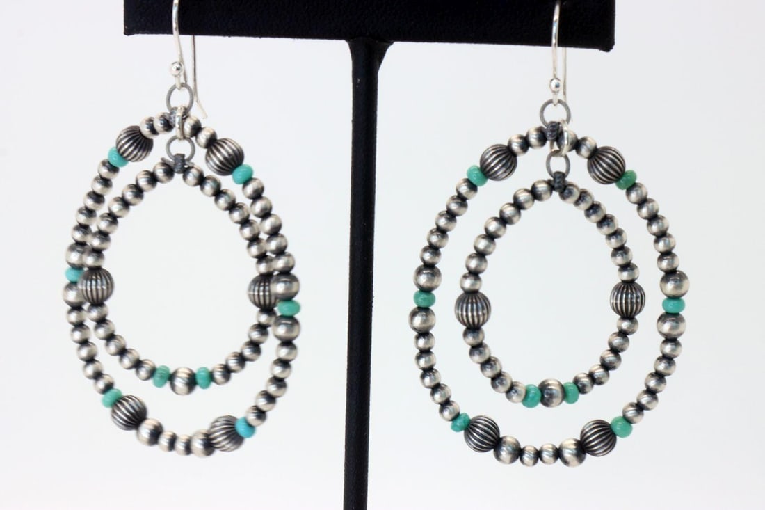 Navajo Pearls & Kingman Turquoise Hoop Earrings (1 of 4)