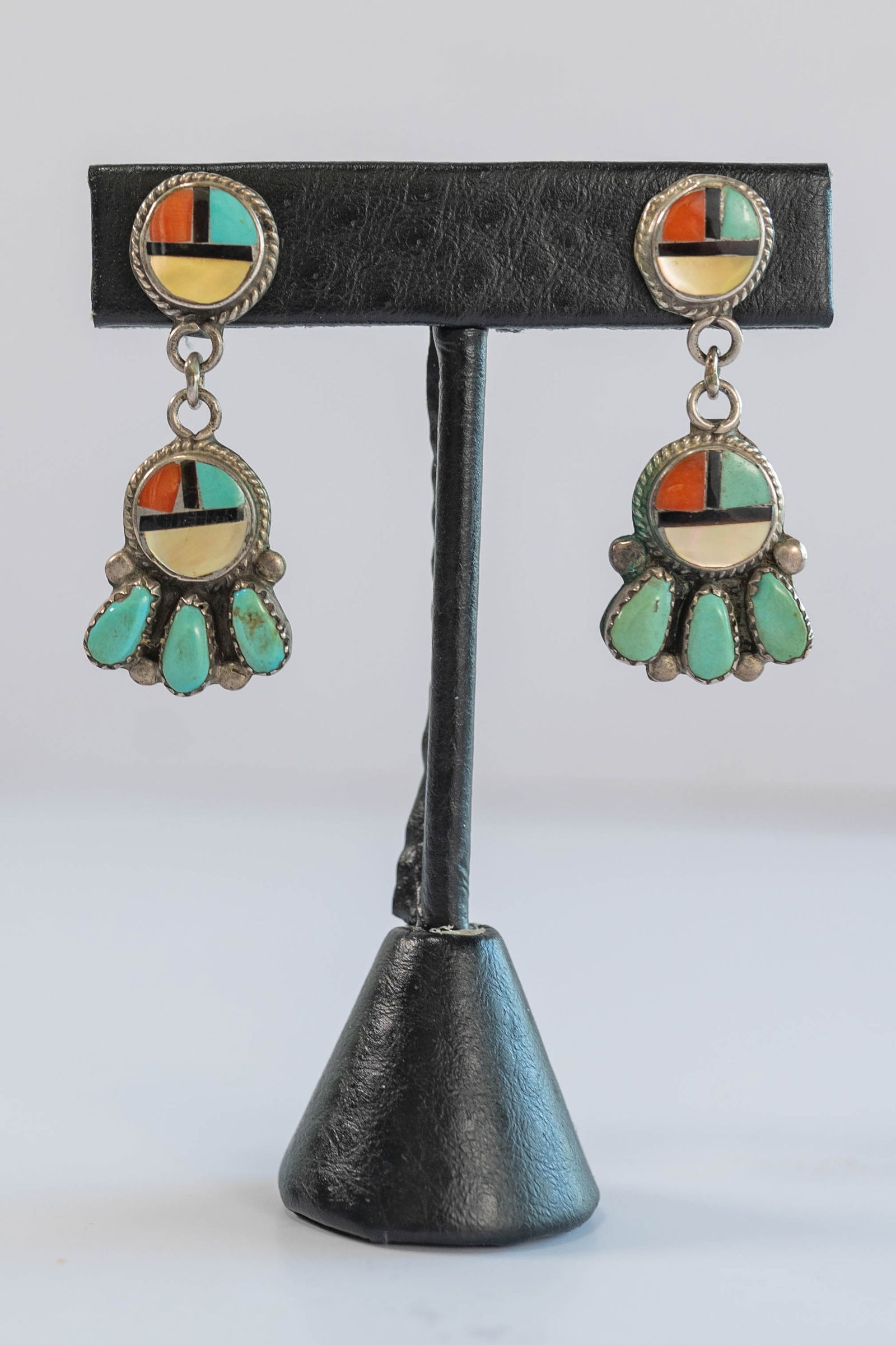Vintage Hopi inlaid Earrings (1 of 4)