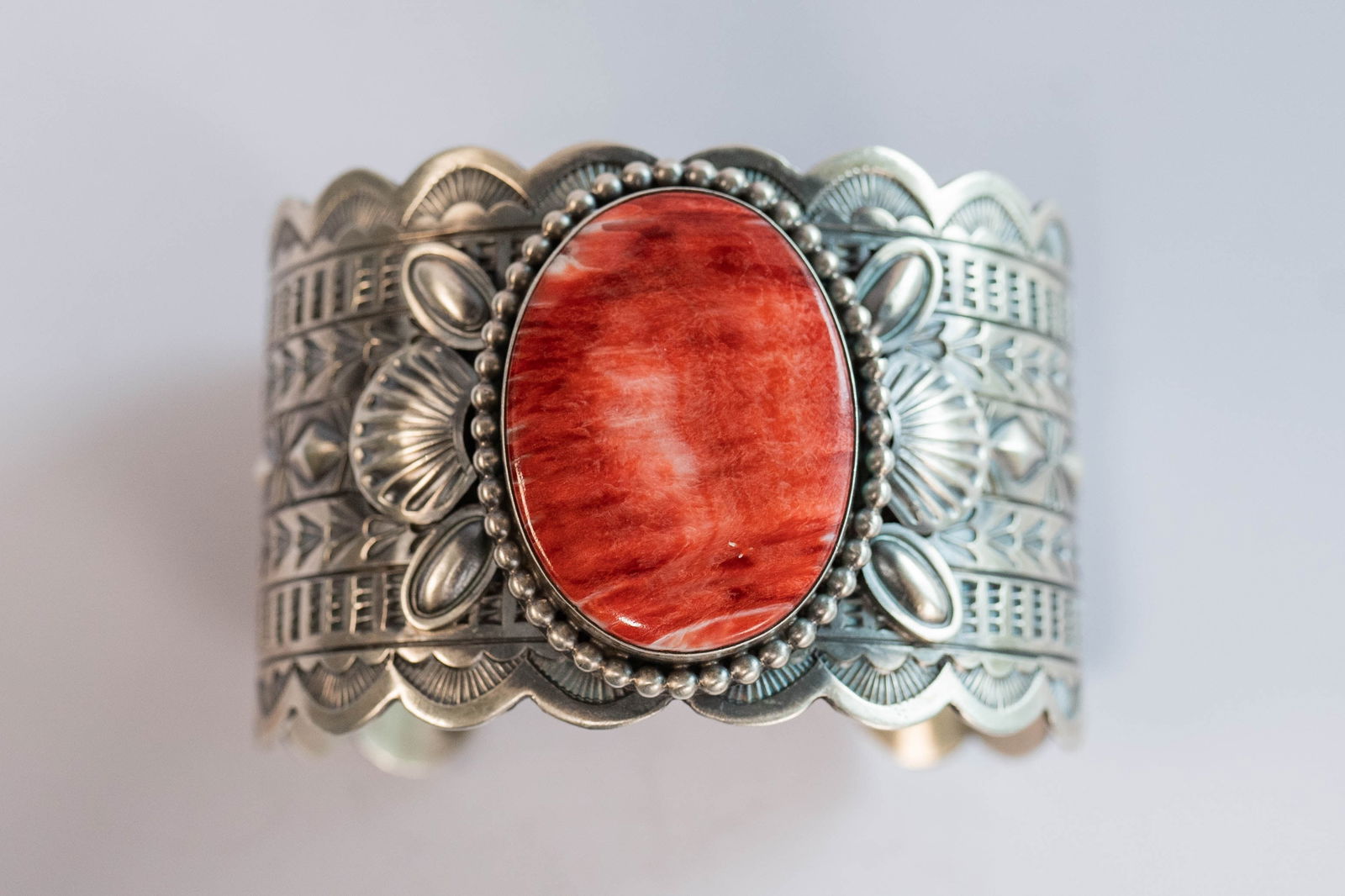 Striking J Lucio Stamped Spiny Oyster Cuff (1 of 6)