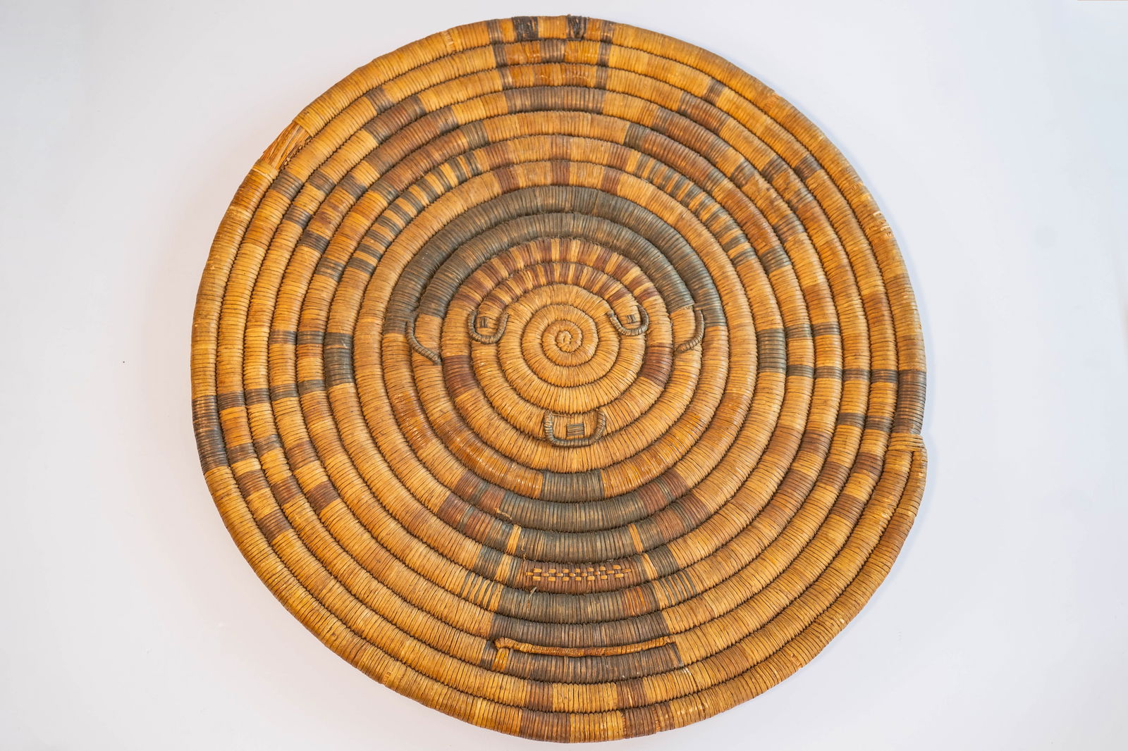 Rare 2nd Mesa Hopi Basketry Plaque Circa 1930s (1 of 5)