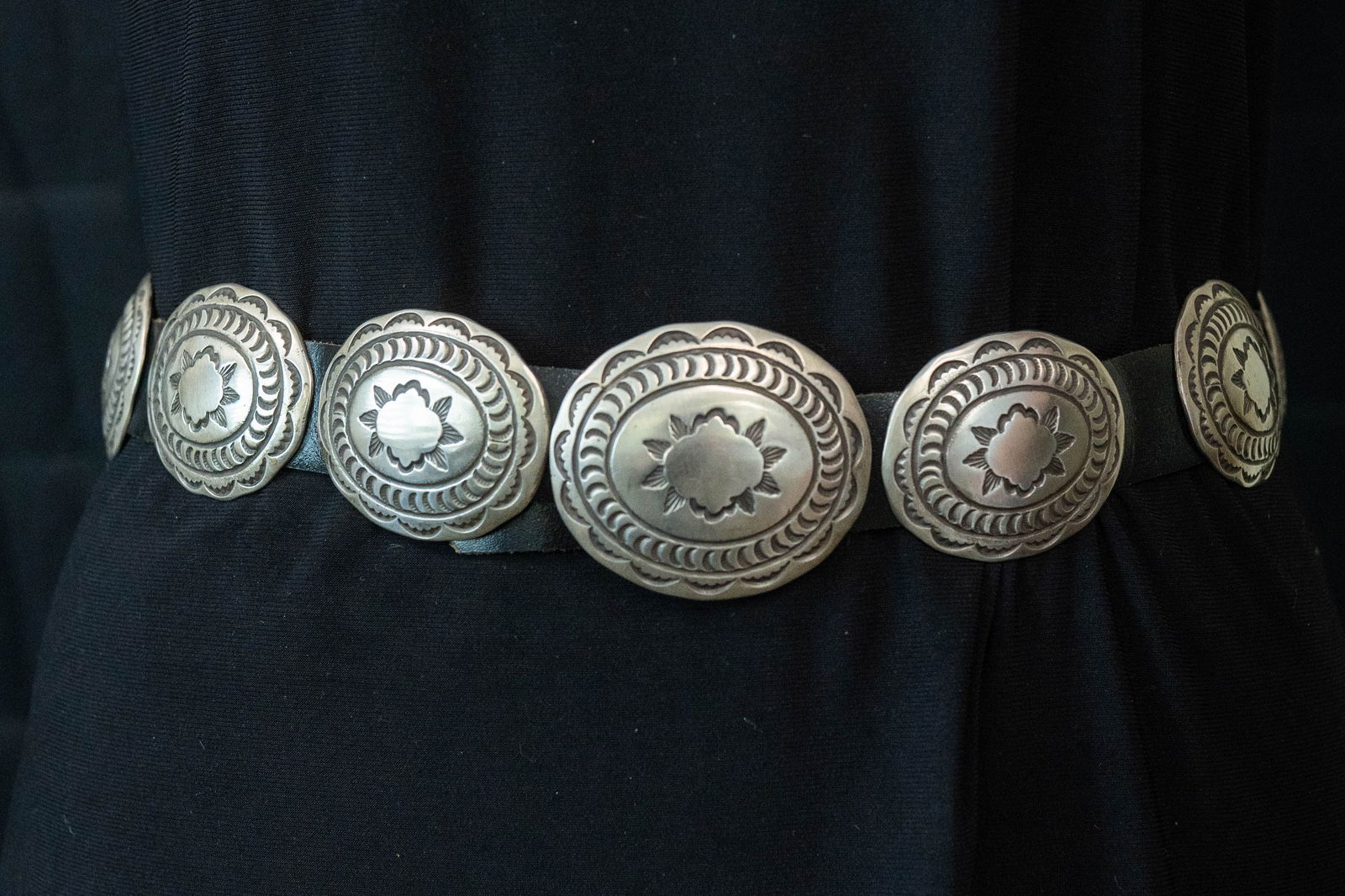 Vintage Navajo Sterling Silver Concho Belt (1 of 5)
