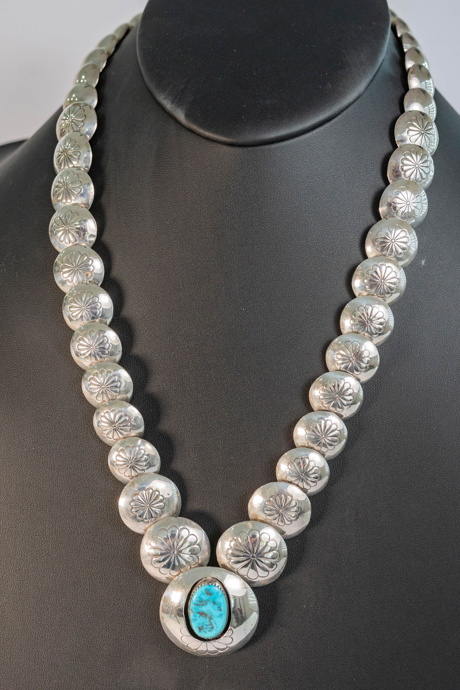 Stunning Vintage Blossom Necklace (1 of 8)