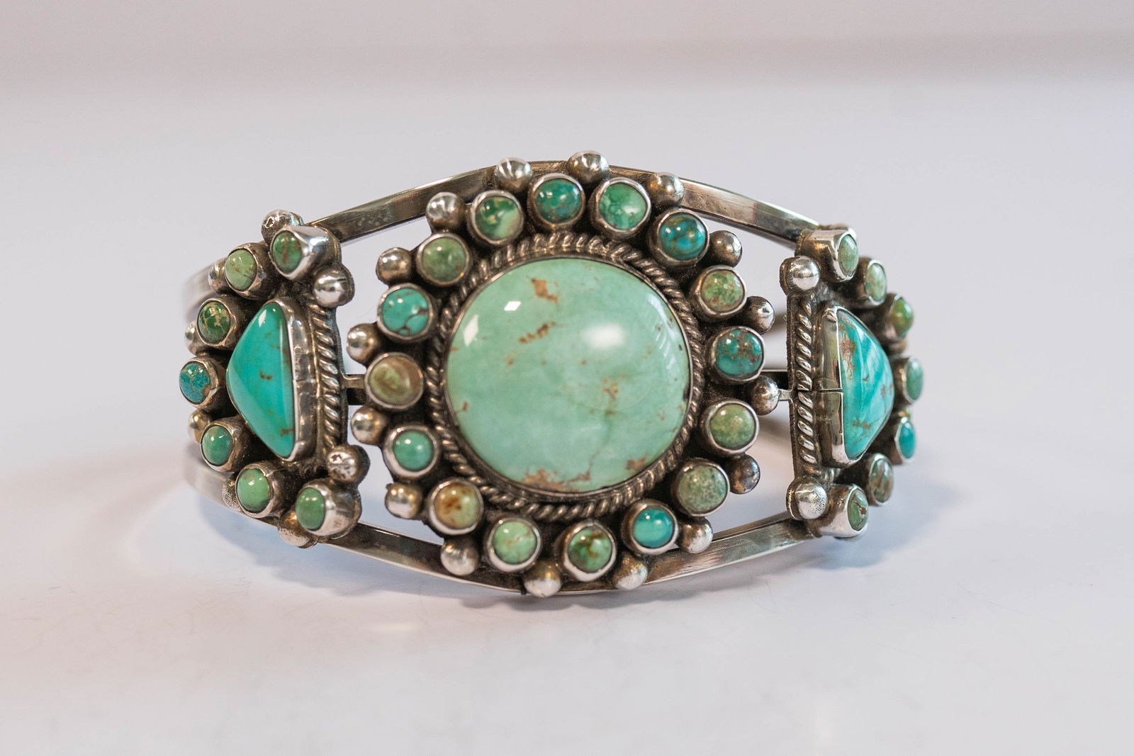 Vintage Navajo Turquoise Cuff Bracelet (1 of 4)