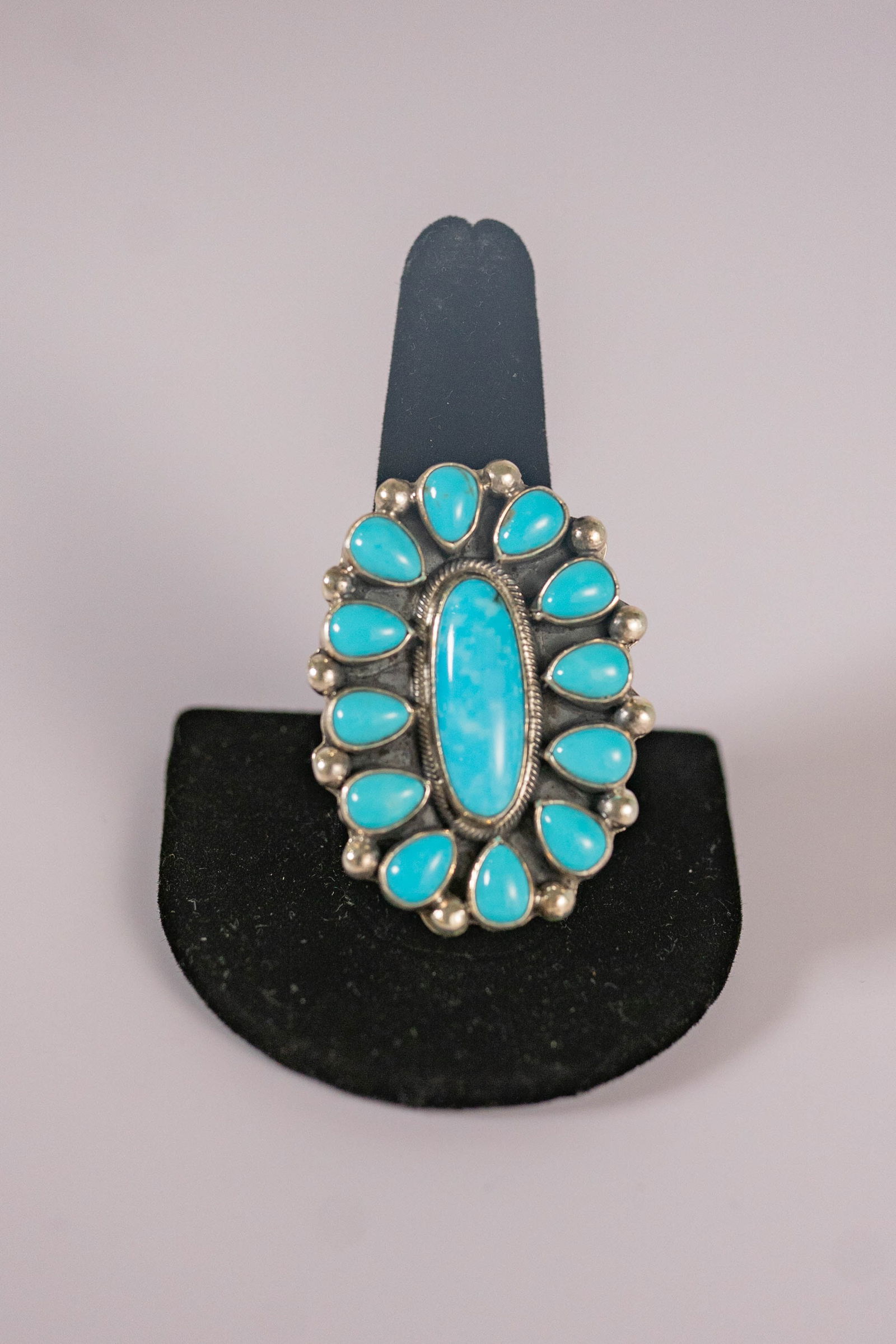 Beautiful AAAAA Kingman Turquoise Ring (1 of 4)