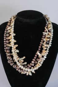 Lovely Freshwater Pearl Necklace