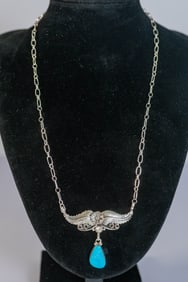 Lovely Pendant Necklace