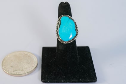 Vintage Sleeping Beauty Turquoise Ring