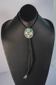 Vintage Navajo Bolo Tie With Turquoise
