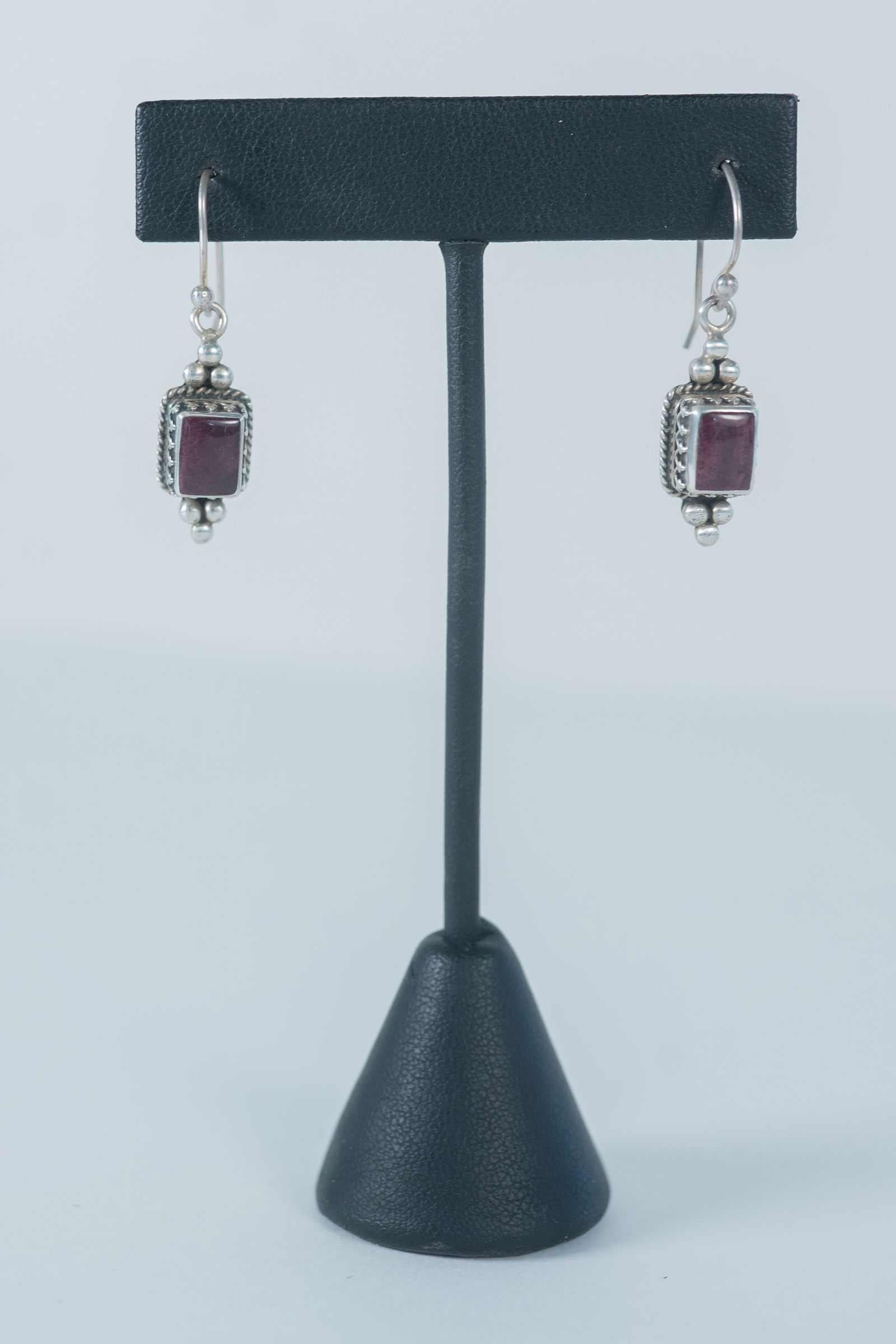 Annie Chapo Purple Spiny Oyster Earrings (1 of 7)