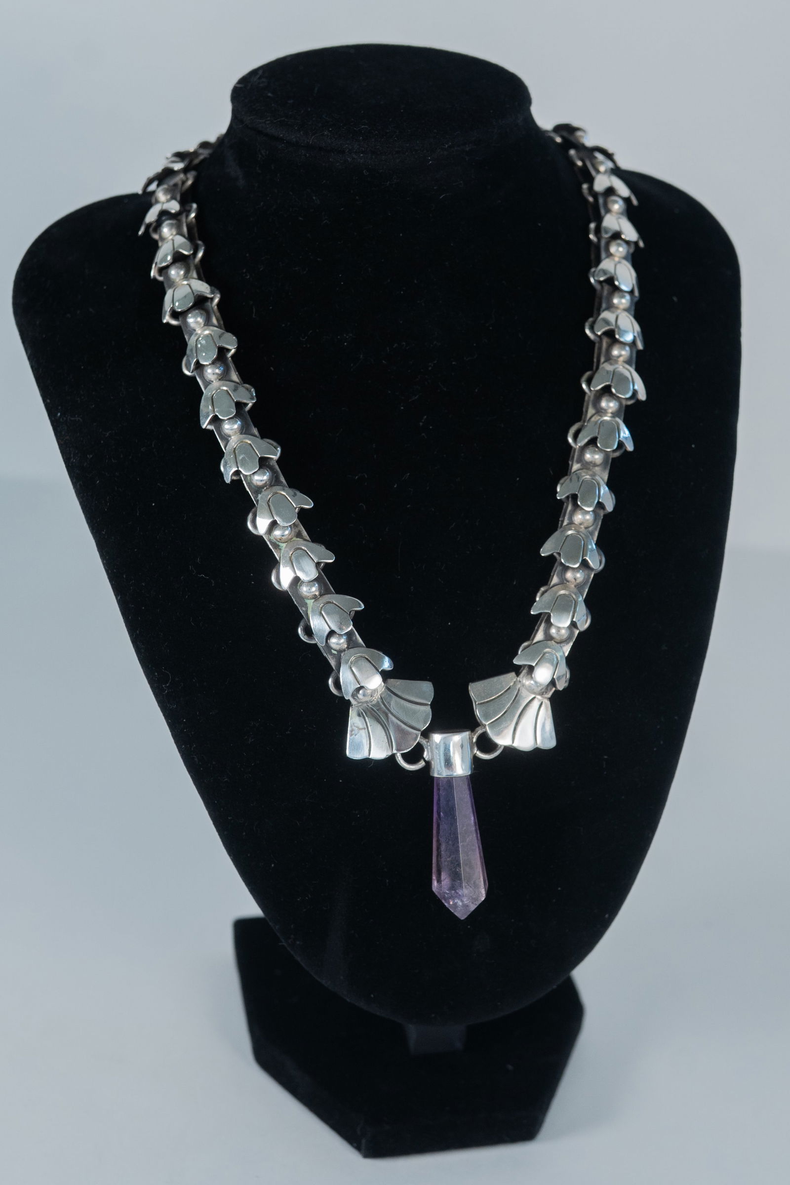 Art Nouveau Sterling Silver Necklace (1 of 8)