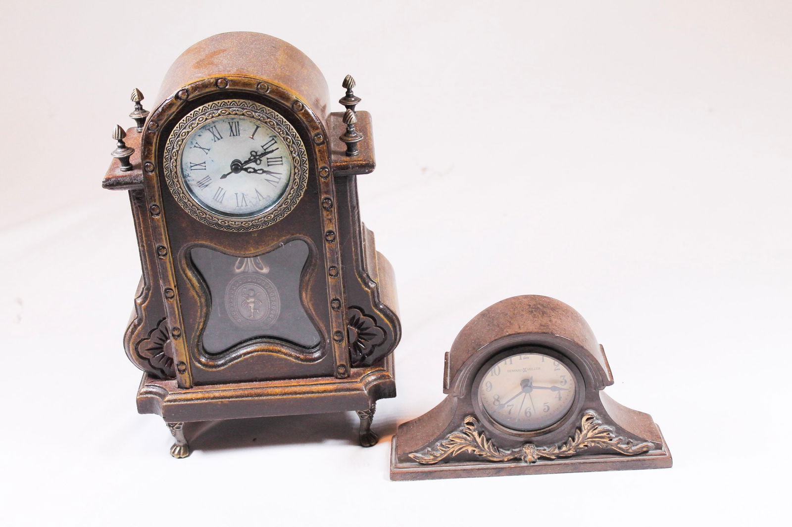 Two vintage antique Clocks: Two vintage antique Clocks