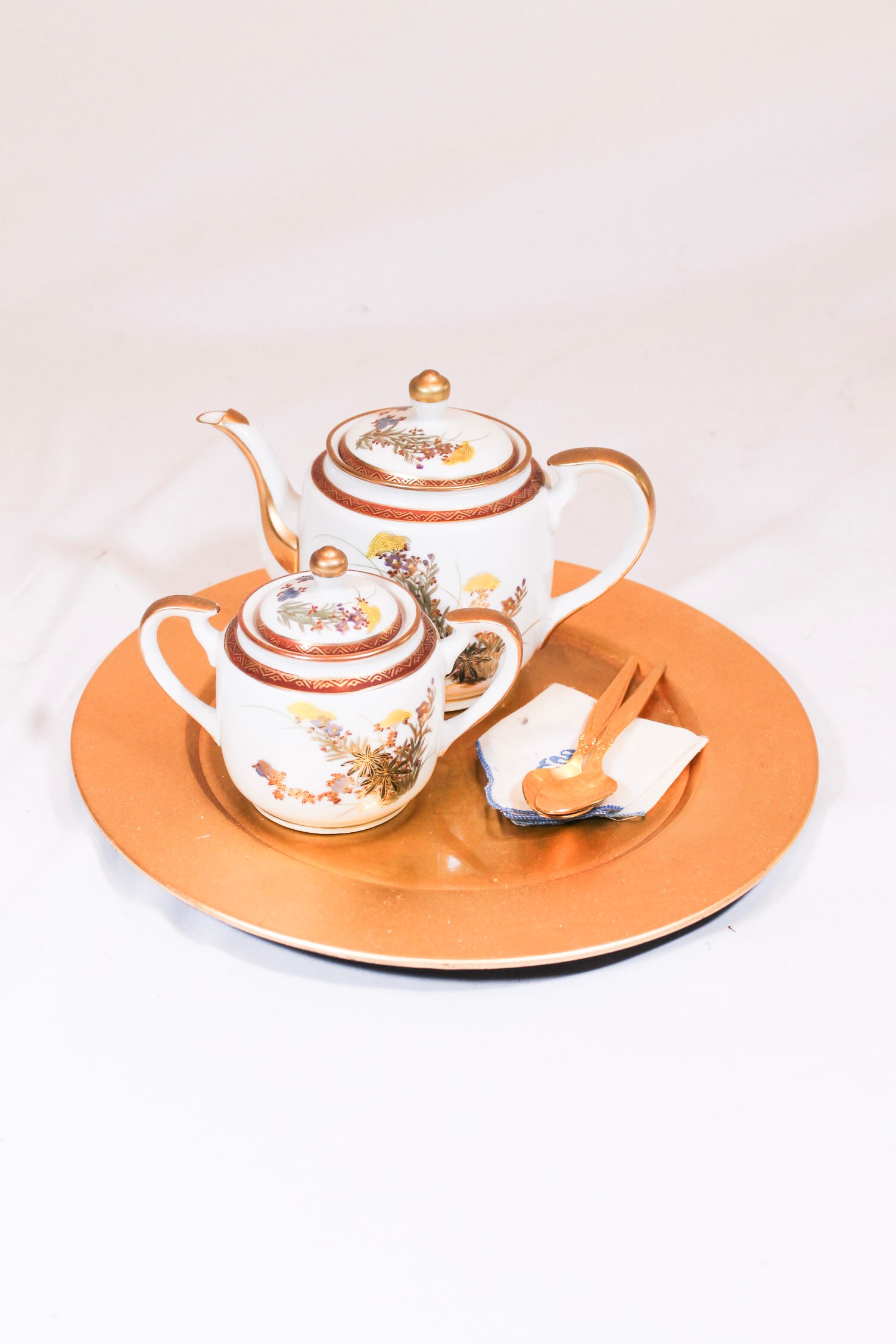 1940s Rosenthal Germany Winifred white gold Teapot set and serving plate with gold spoons (1 of 3)