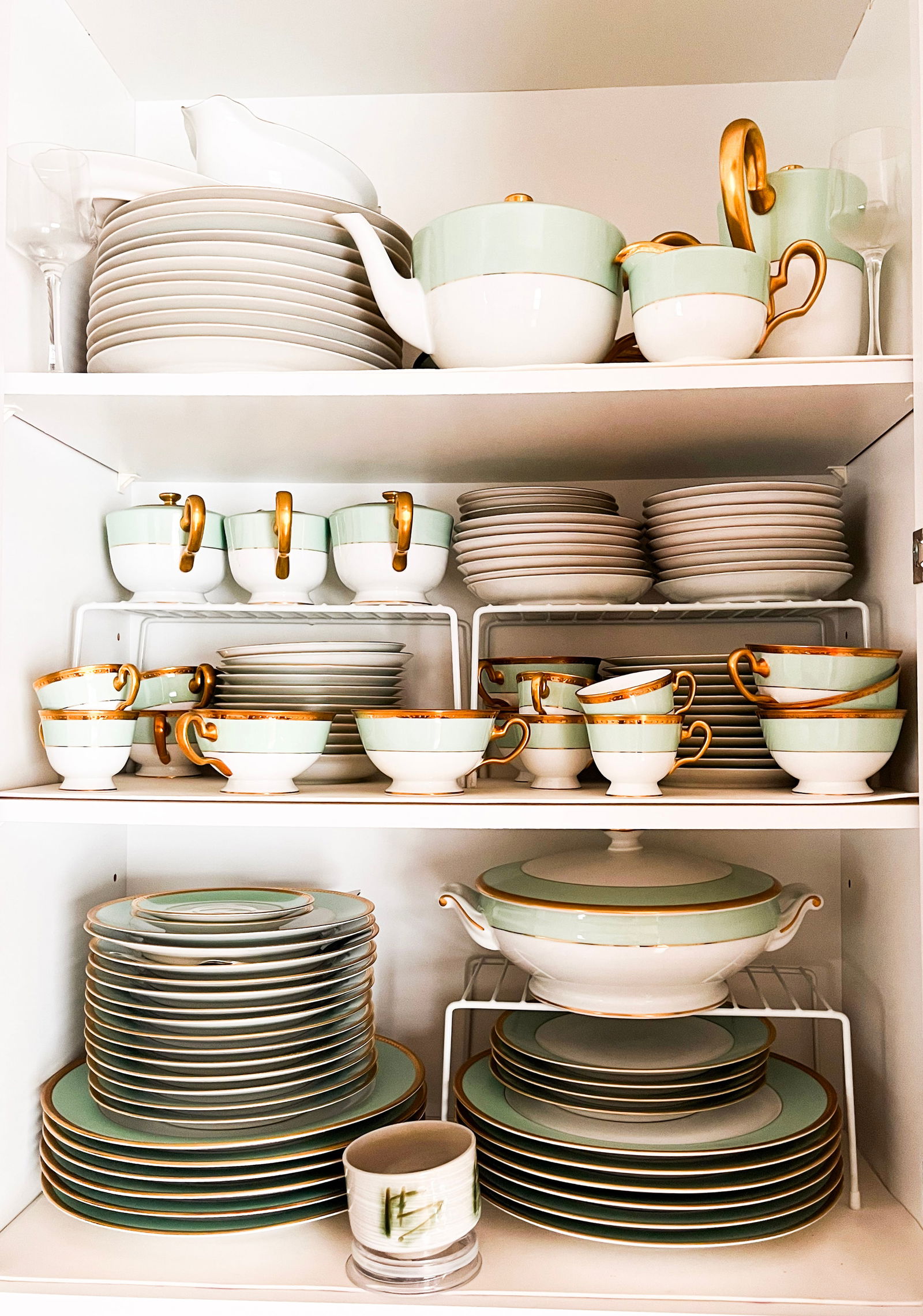 Cabinet with teal and white gold fine china set (1 of 2)