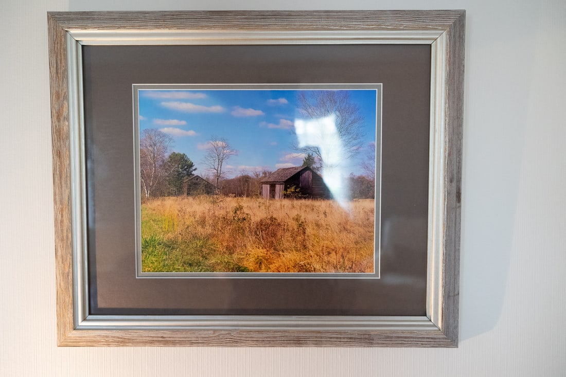 Barn Photography Print Framed: Barn Photography Print Framed - - Measures: 23.5 x 19