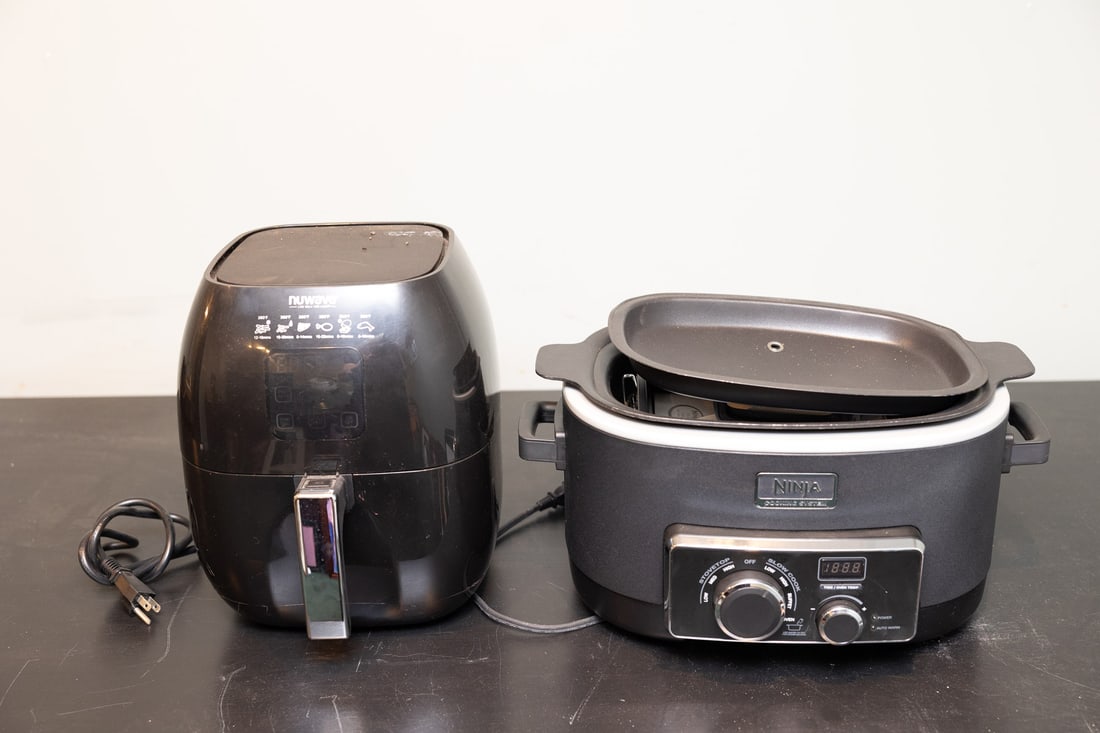 Nuwave Airfryer - Ninja Crock Pot (1 of 5)