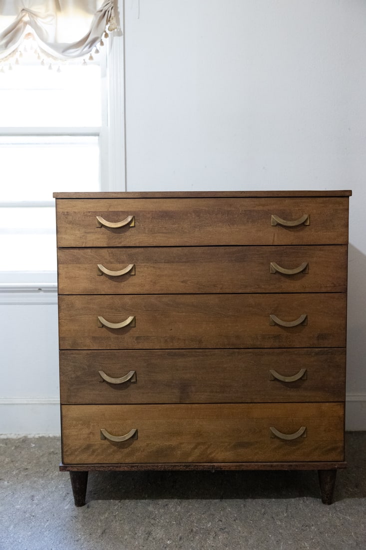 Mid Century Modern Walnut Finish Dresser By Templeton Auction