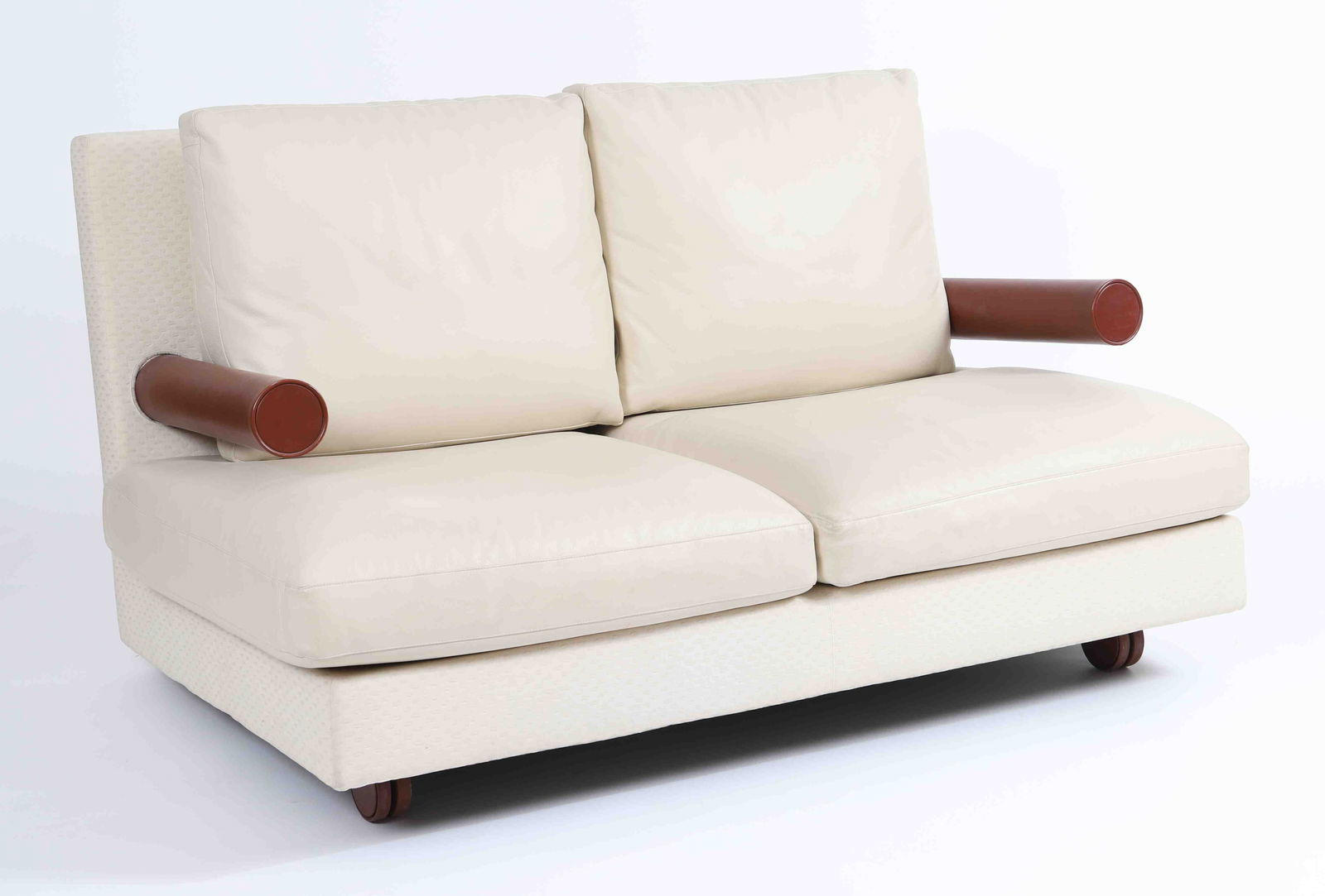 Antonio Citterio Canapé 2 places "Baisity" pour B&B Italia Accoudoirs de cuir bordeaux. (1 of 2)