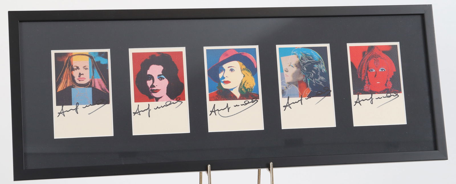 Andy Warhol (d'après) Ensemble de 5 cartes de correspondance Encadré sous verre Dimensions (1 of 1)