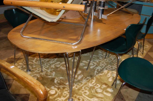 Fritz Hansen 'Superellipse' table c.1970, design: Fritz Hansen 'Superellipse' table c.1970, designed by Bruno Mathsson and Piet Hein (Sweden) Bruno Mathsson is one of the most important Swedish architects and designers of the 20th Century.