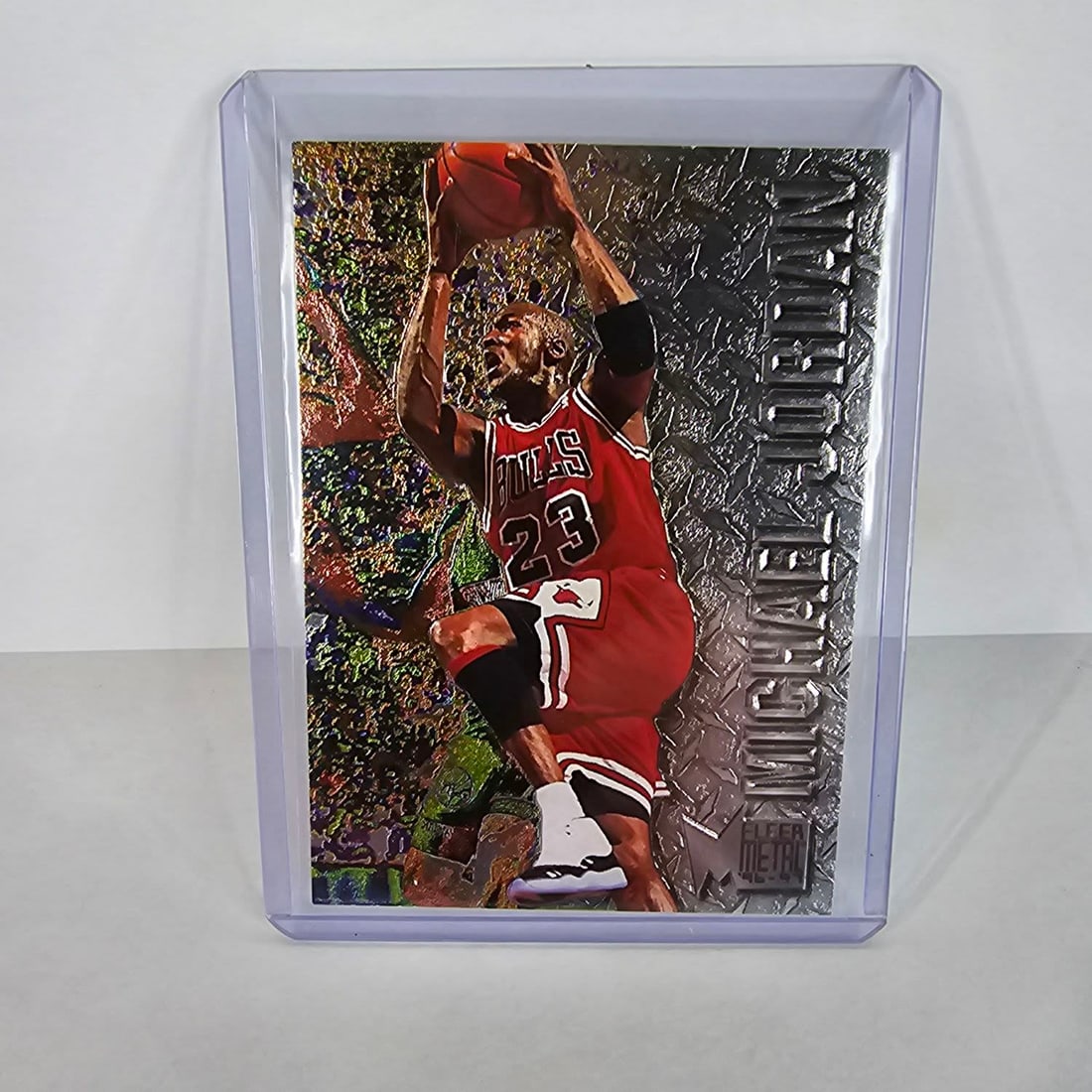 1996-97 Fleer Metal Universe Michael Jordan #11: 1996-97 Fleer Metal Universe Michael Jordan #11