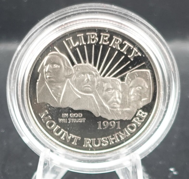 1994 World Cup Half Dollar and 1991-S Mount Rushmore Half Dollar (1 of 4)