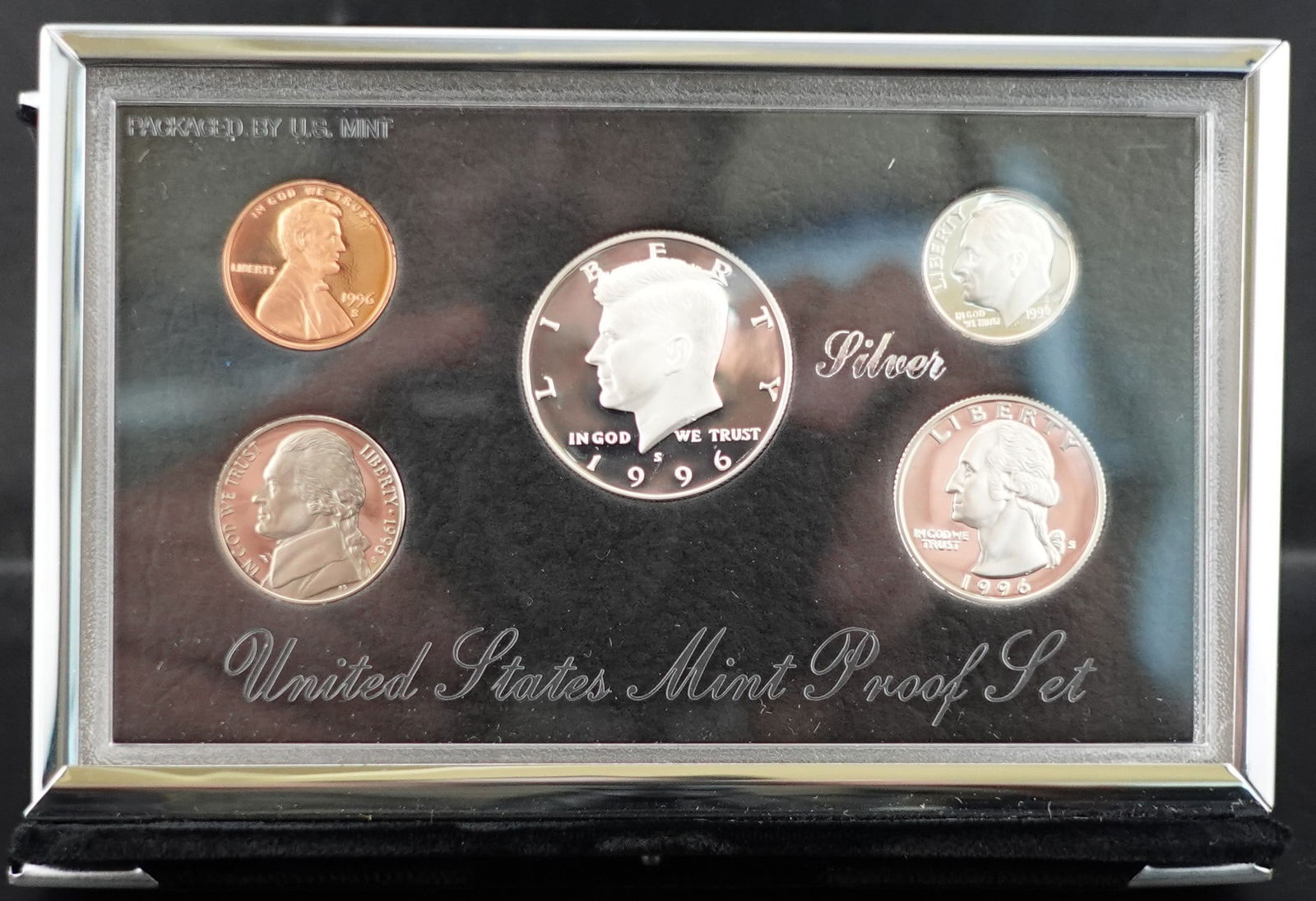 1996 Mint Premier Silver Set: A beautiful set! High Estimate: 44 Low Estimate: 34