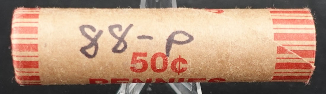 Roll of 1988 Lincoln Cents: These are AU/BU Low Estimate: 20.00High Estimate: 40.00