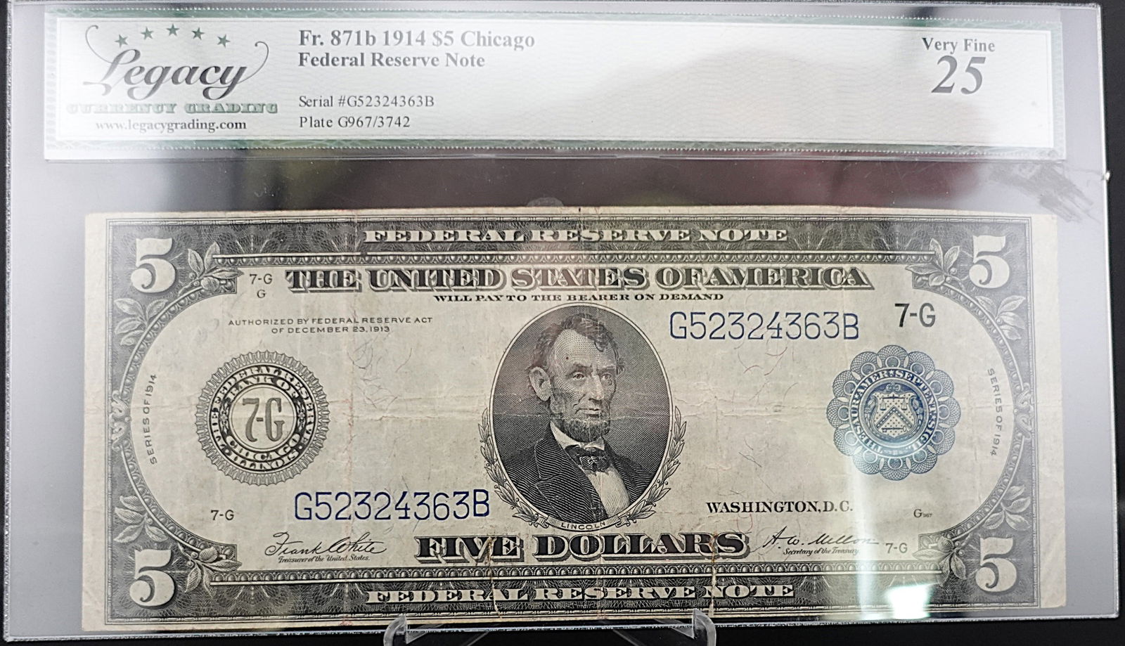 1914 $5 Chicago Federal Reserve Note: Excellent Note! Graded Very Fine 25 High Estimate: 300Low Estimate: 200