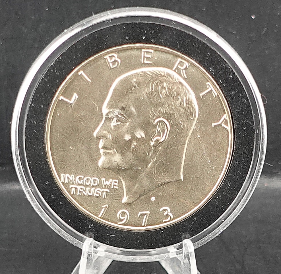 2 Coin Set. 1973-S Ike Dollar and 1965 Churchill Coin (1 of 5)