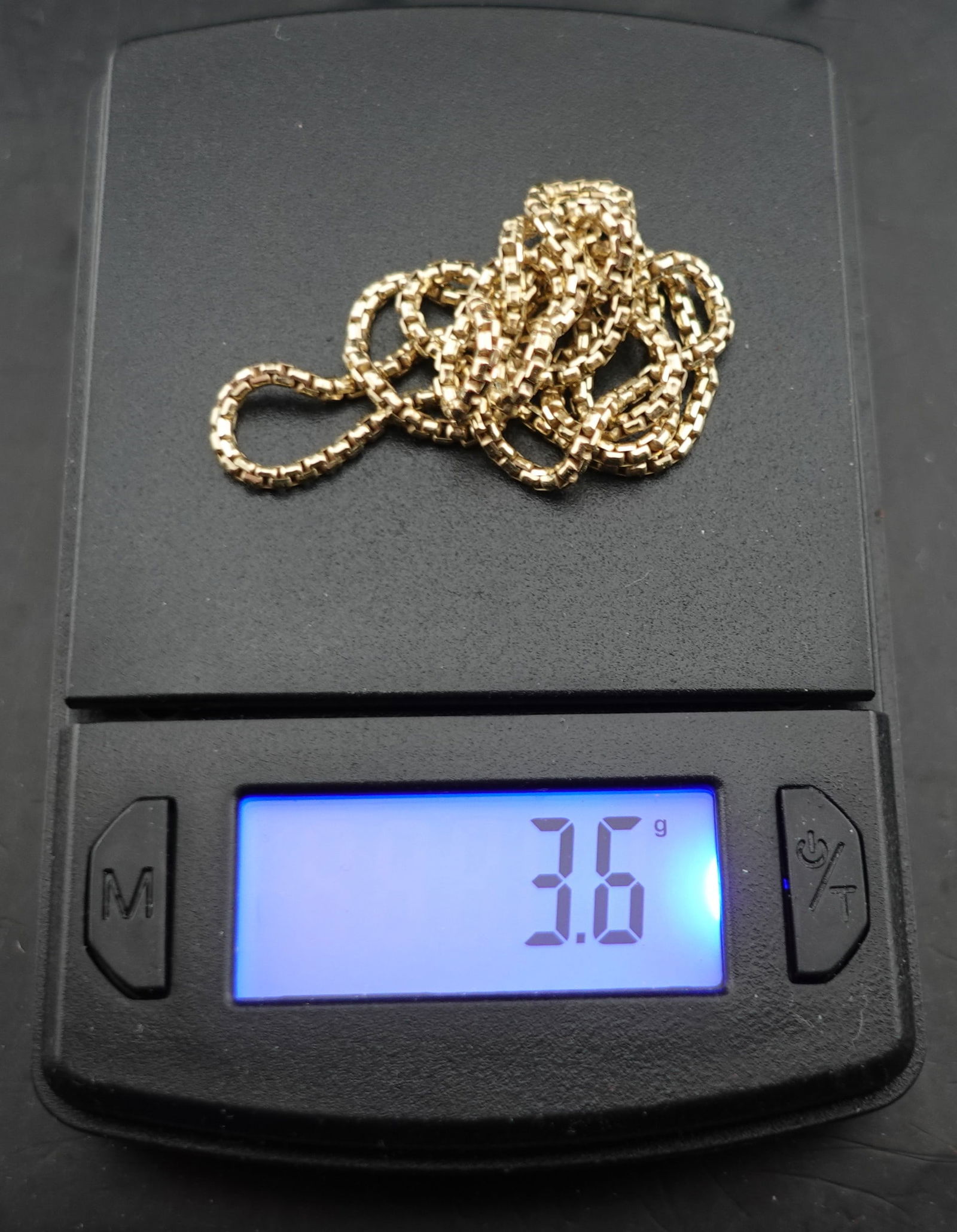 18 in 14K Gold Neckless: This is a 1.8mm Solid 14K Yellow Gold Round Box Diamond Cut Necklace. Weighs 3.6 grams Low Estimate: 550.00High Estimate: 650.00
