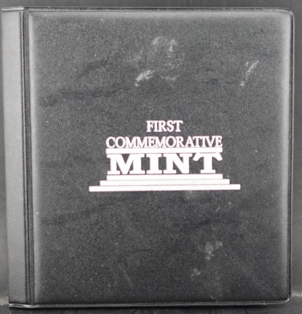 First Commemorative Mint Set (1 of 3)