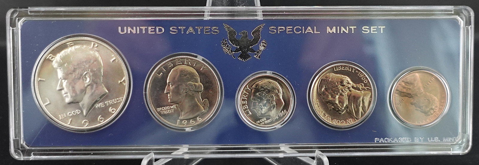 1966 SMS: Great Details and 40% Silver Half Dollar High Estimate: 30 Low Estimate: 20