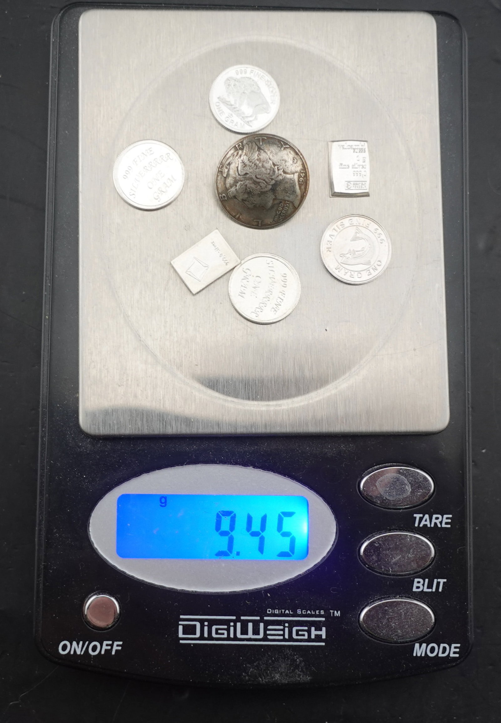 Large lot of Silver Coins (1 of 1)