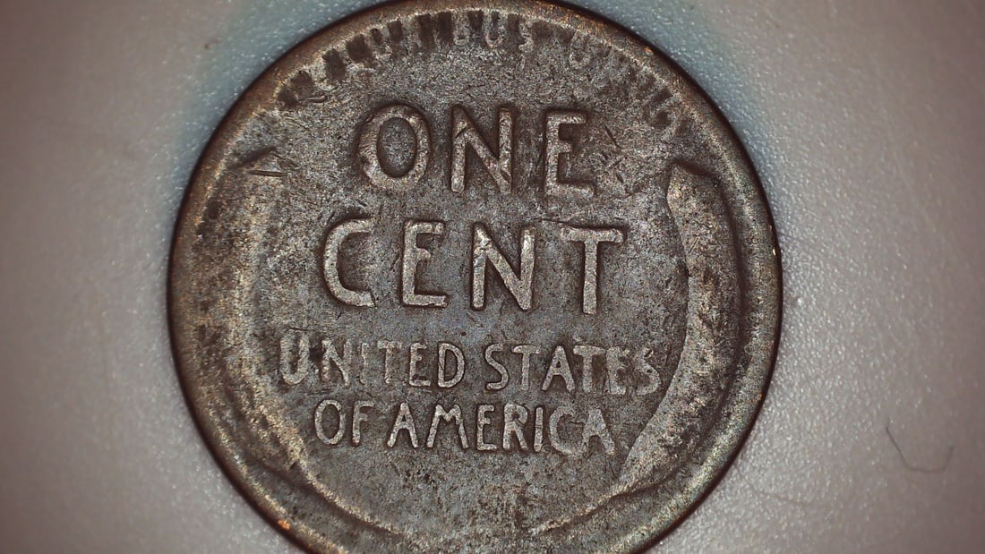 1909 to 2009 Wheat and Lincoln Cent Book - 9