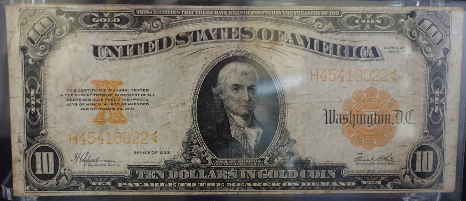 1922 $10 Gold Note: Nice note! Has Nice Color! High Estimate: 400 Low Estimate: 300