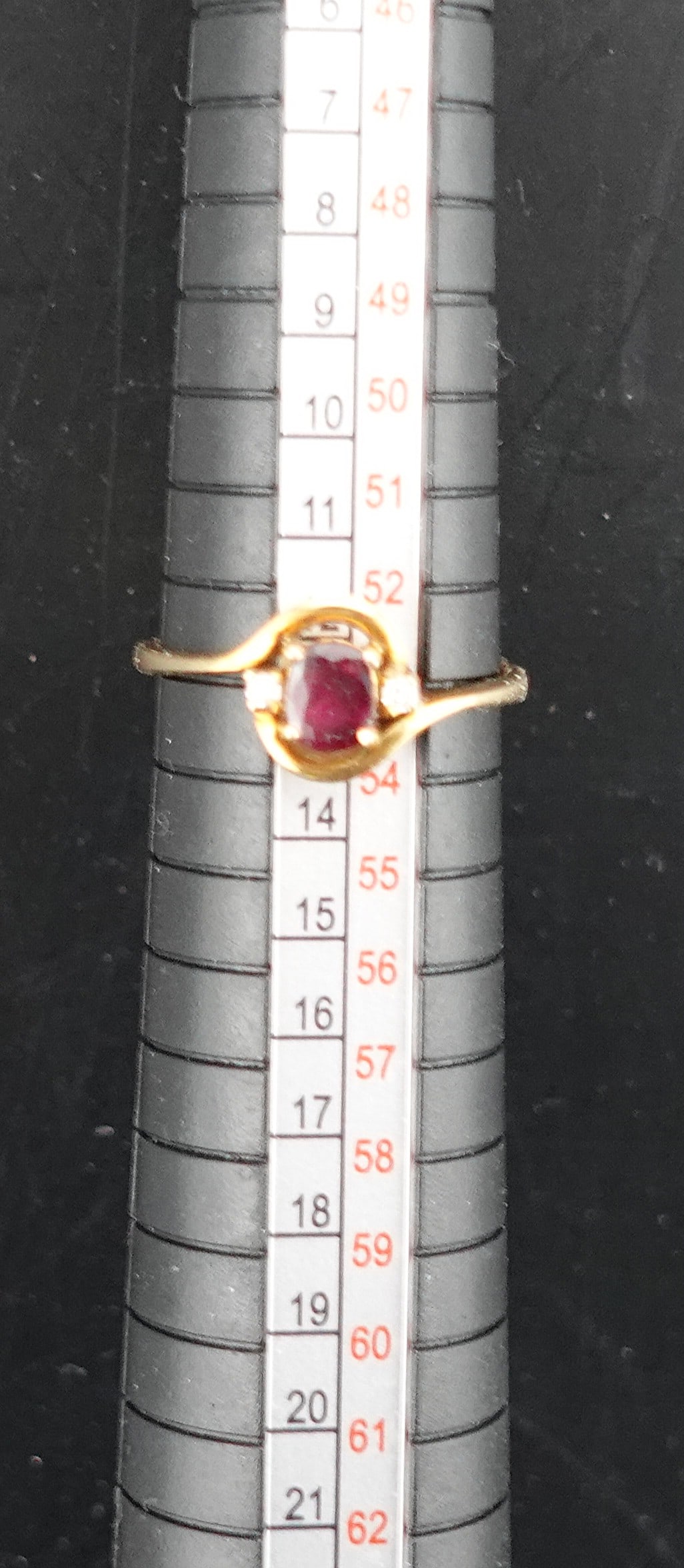 14k Ruby, Diamond and Gold Ring: Beautiful Ruby and Diamond Gold Ring. Weight is 2.44g
