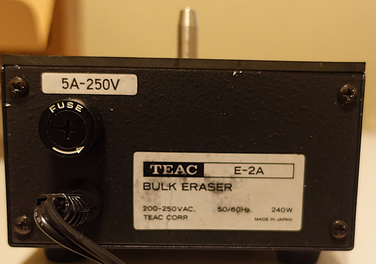 Teac E-2A Bulk Eraser - 2