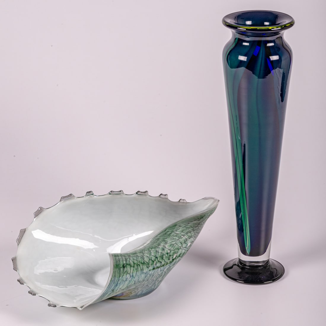 Two Studio Art Glass Decorative Items (1 of 7)