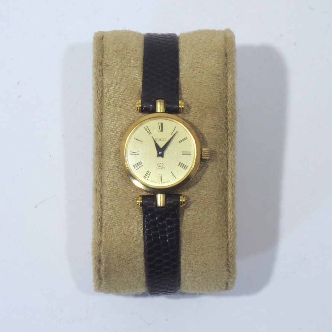 Vintage Gucci 30mm Sherry Line Watch (1 of 4)