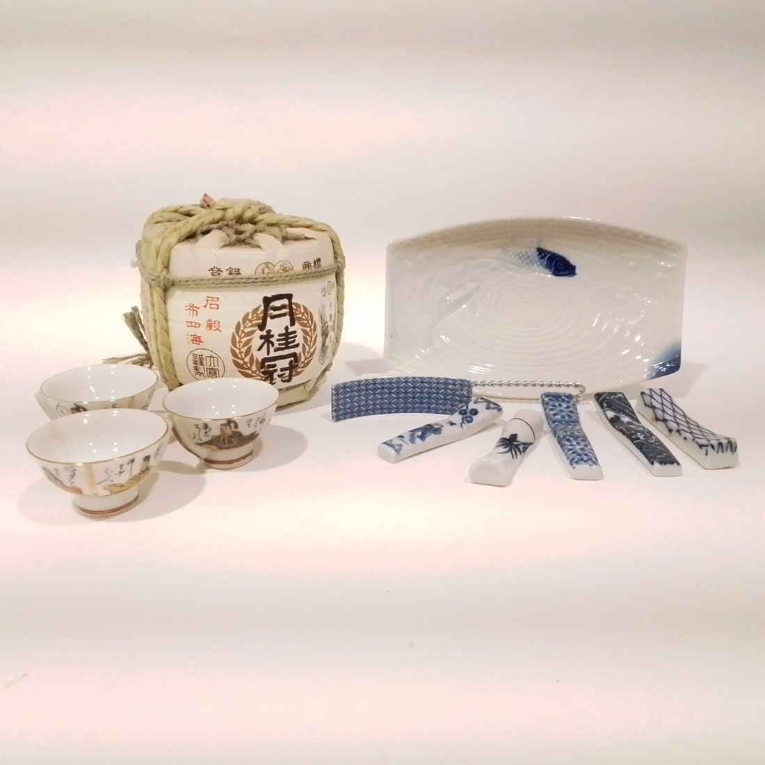 Japanese Porcelain Decorative Items (1 of 2)