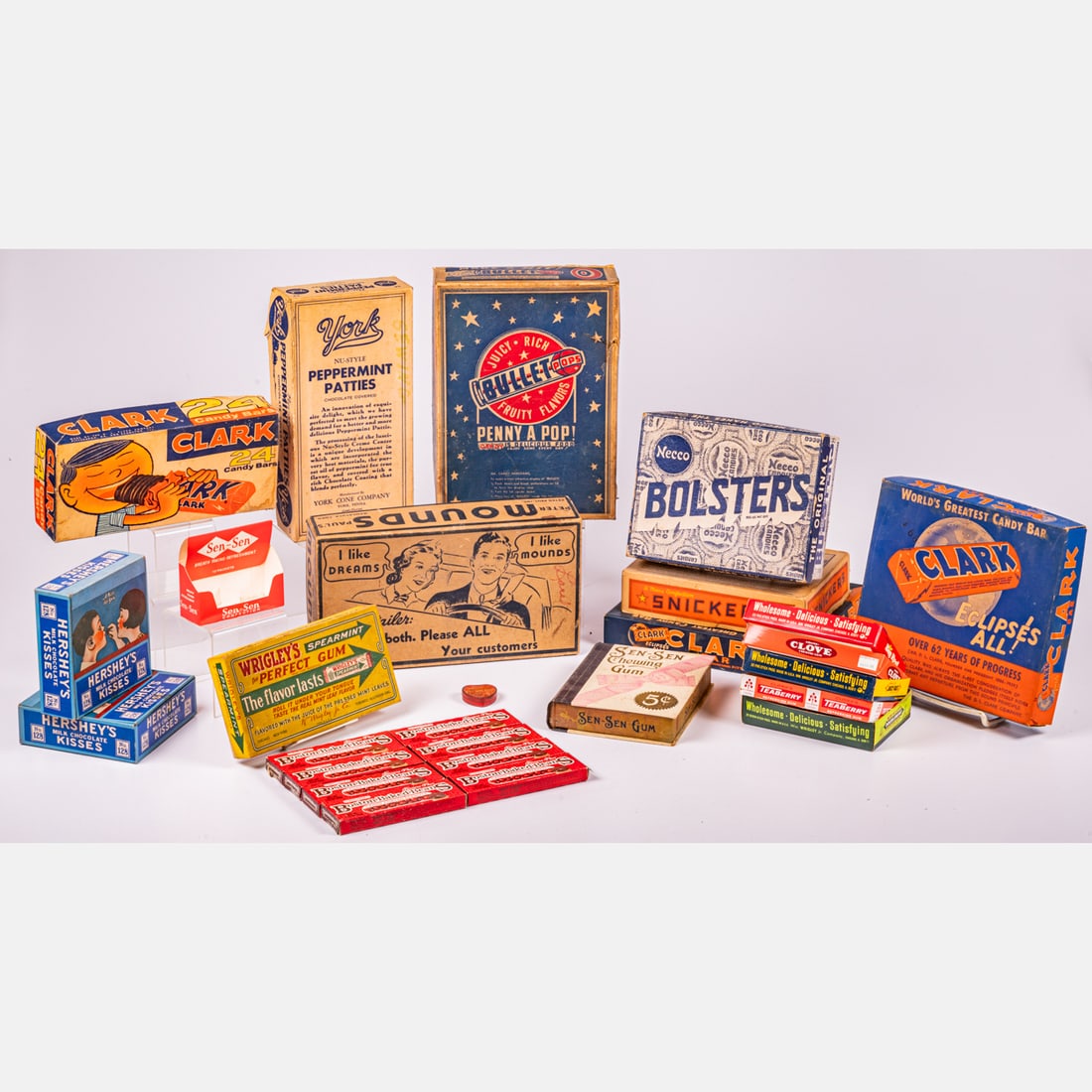 Vintage Candy Boxes And Displays (1 of 6)