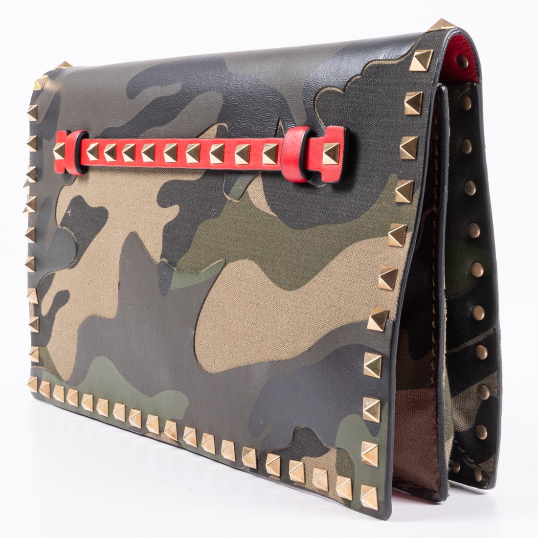 Valentino Garavani Rockstud Clutch (1 of 7)