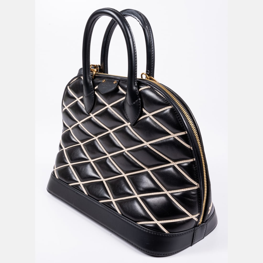 Louis Vuitton Alma PM Handbag (1 of 7)