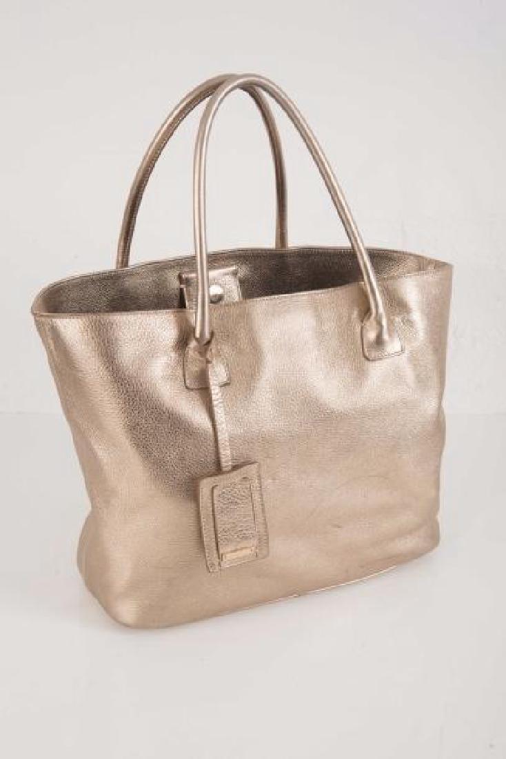 MAX MARA: MAX MARA Sac cabas en cuir mordoré. 31 x 36 x 16 cm. Bon état.