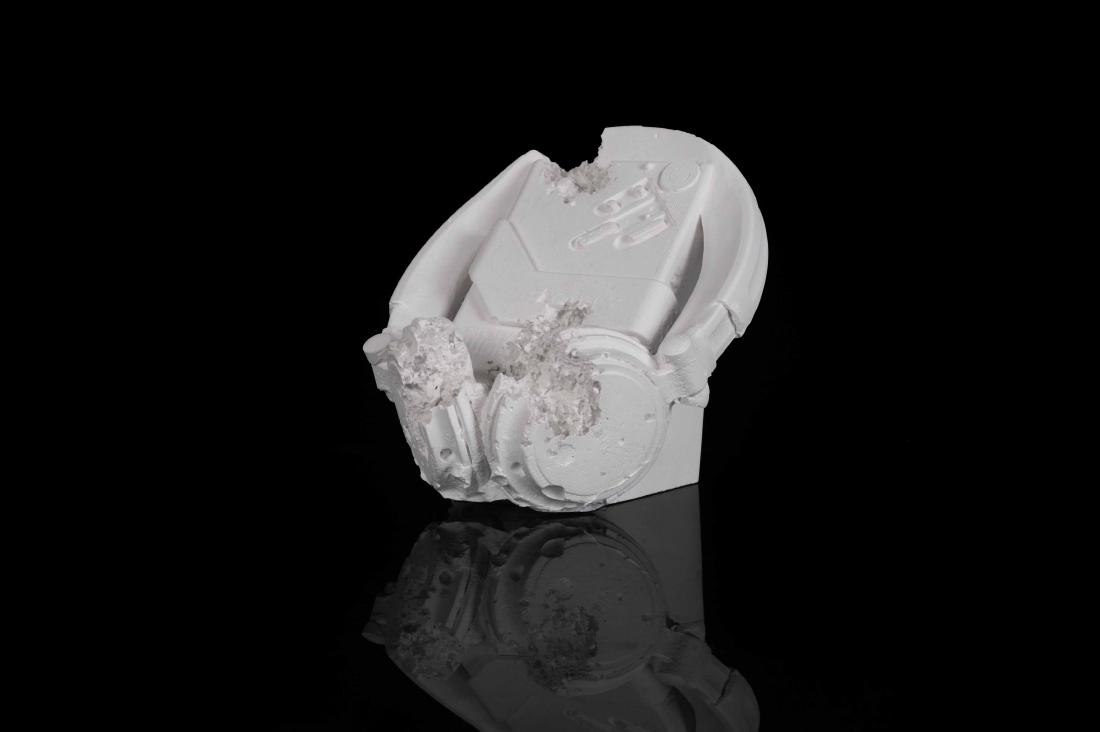 DANIEL ARSHAM (1980) Futur relic 07 Technique mixte 14: DANIEL ARSHAM (1980) Futur relic 07 Technique mixte 14 x 14 cm.