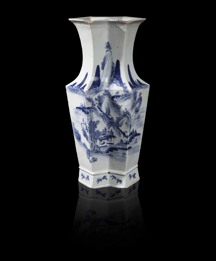 Vase balustre CHINE - XIXe siècle Le corps à pan coupé (1 of 5)