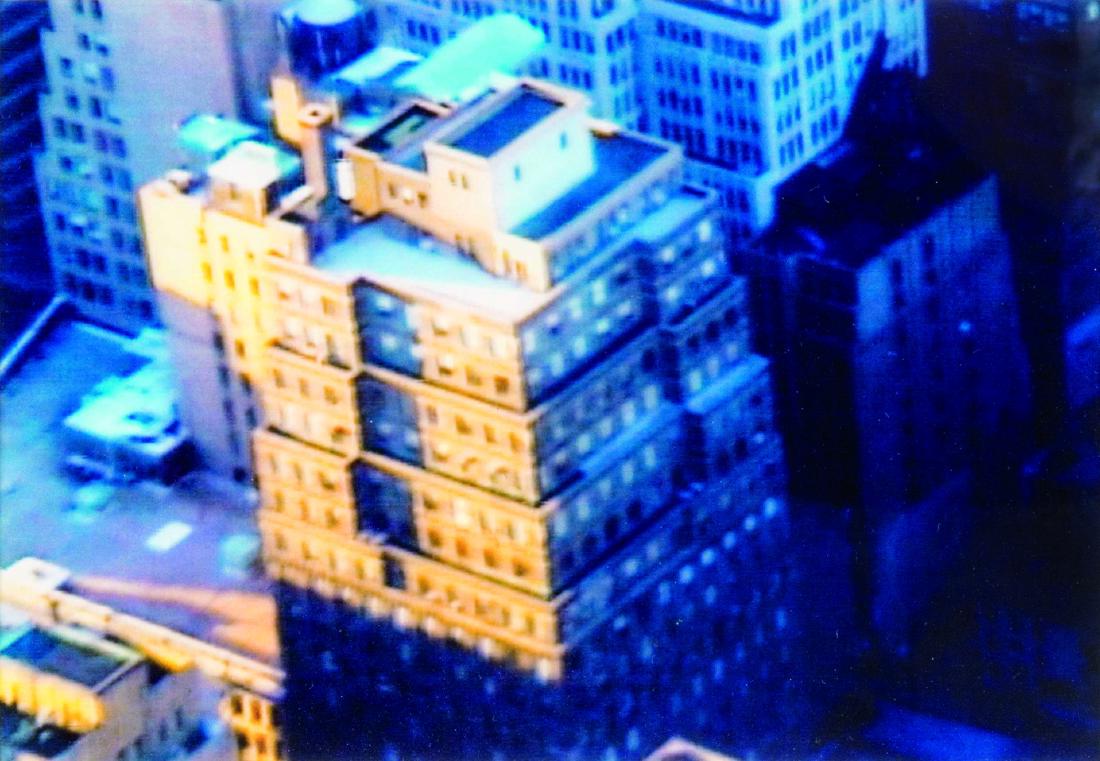 Annelies STRBA (CHE/1947) Än V, 1999 Tirage cibachrome: Annelies STRBA (CHE/1947)Än V, 1999Tirage cibachrome 21 x 29 cm (à vue) Signé au dos Numéroté sur 30 exemplaires Cibachrome print 8 1/4 x 11 3/8 in Signed on the reverse Numbered on 30