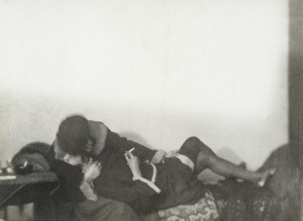 "GERMAINE KRULL (1897-1985)Les amies, 1924.Tirag