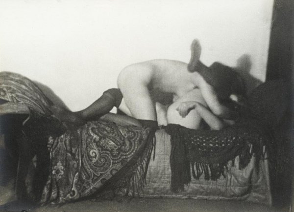 "GERMAINE KRULL (1897-1985)Les amies, 1924.Tirag